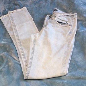 Brandy Melville skinny jeans